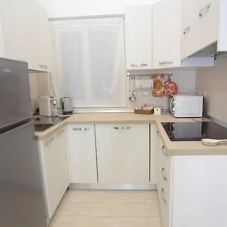 Theos Holidays Apartments Giardini Naxos Exterior photo
