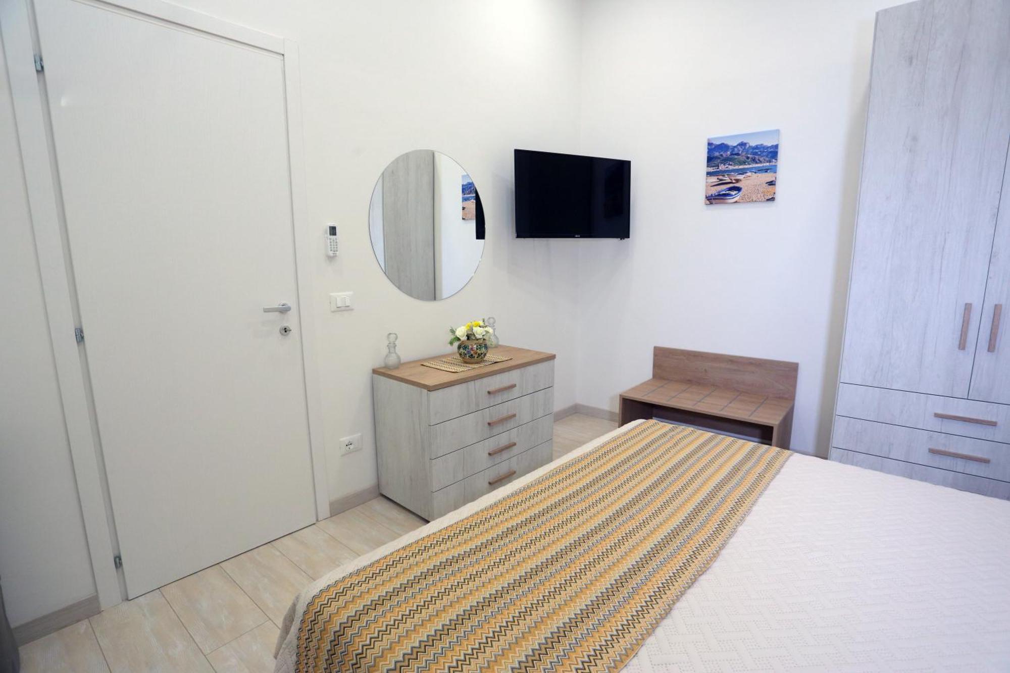Theos Holidays Apartment